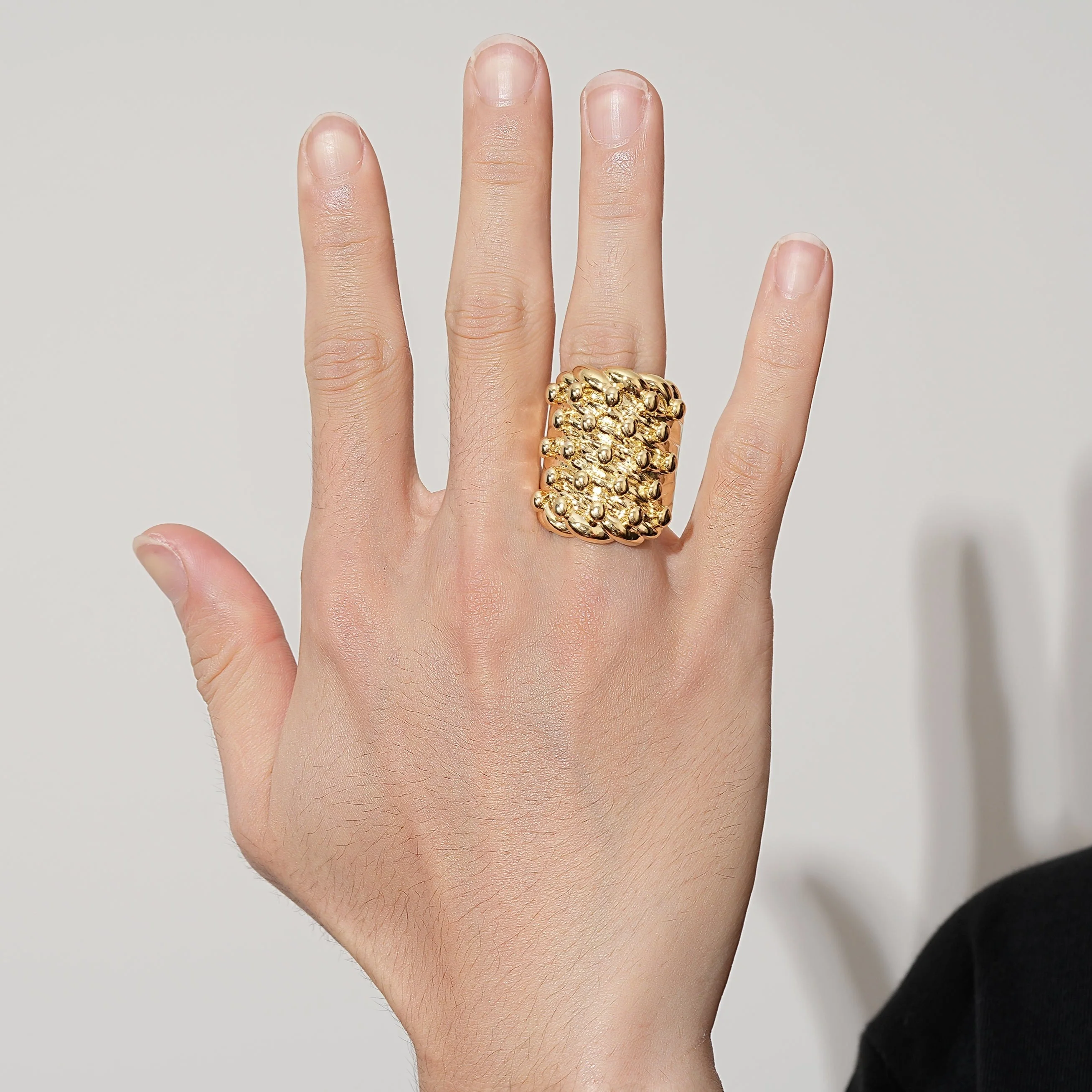 Gold XXXL Keeper Ring 9ct Heavy - Image 3